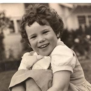 Meet your Posher, Jewelsann